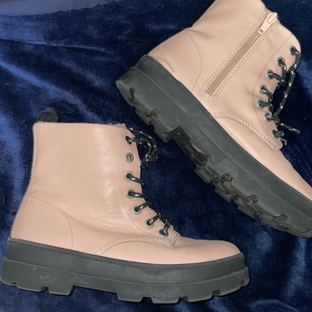 H&M Combat girls boots 🥾 👧🏻